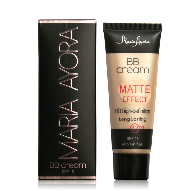 Corrector BB cream hidratante y ligero.