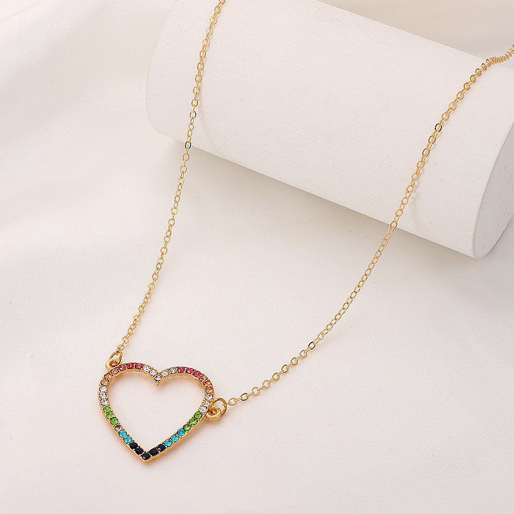 European And American Simple Colored Loving Heart Necklace Ins Fashion Hollowed-out Peach Heart