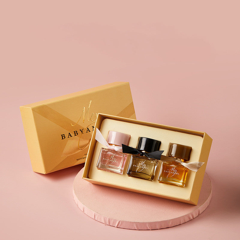 Ladies' Floral Perfume Gift Set*Shipping to US,UK, France, Germany, Italy only