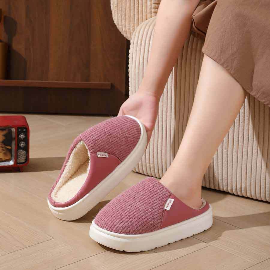 Winter Warm Plush Home Slippers Lightweight Thick Bottom Silent Non-slip Floor Bedroom Slippers Couple House Shoes Women Men