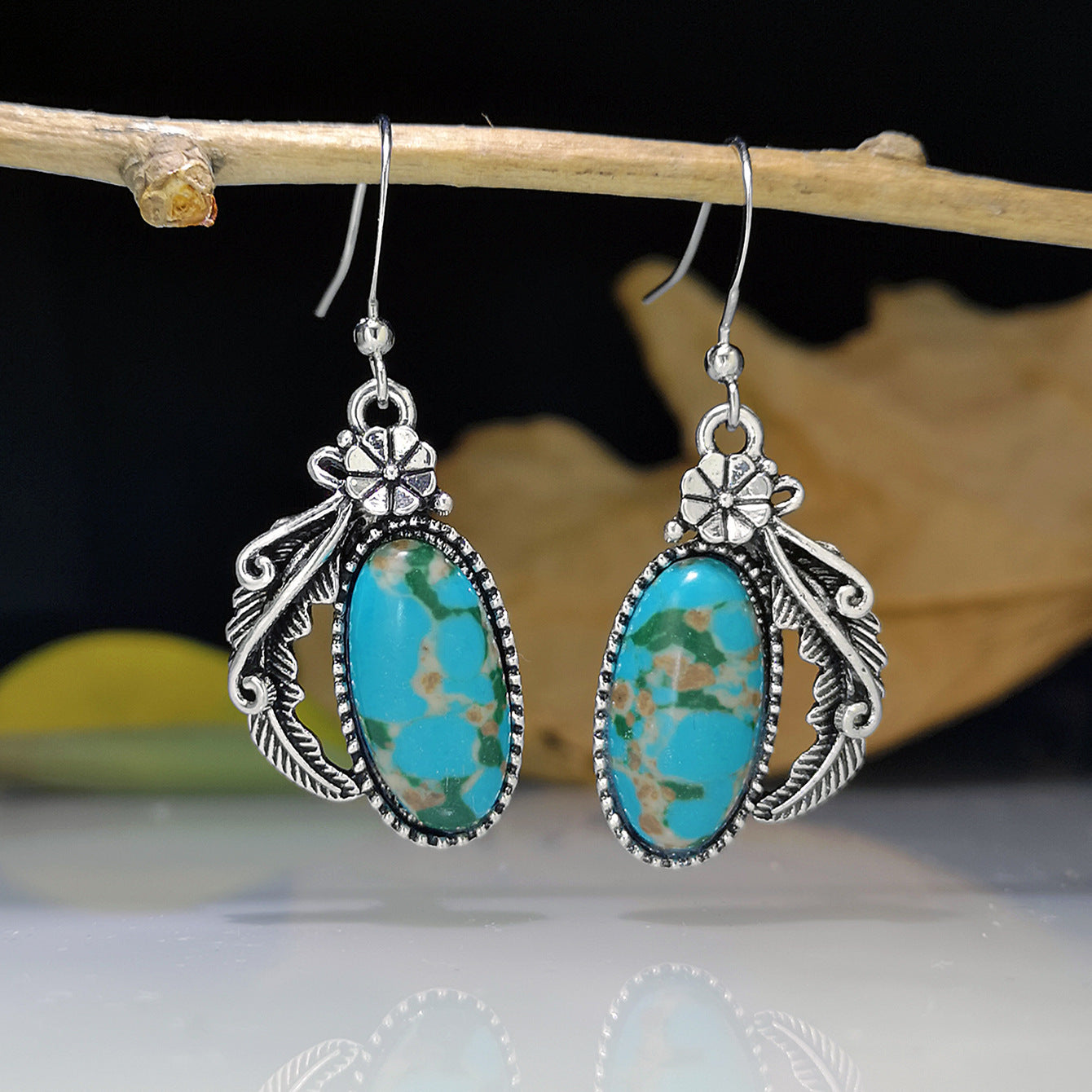 Bohemian Creative Flower Leaf Shaped And Turquoise Earrings