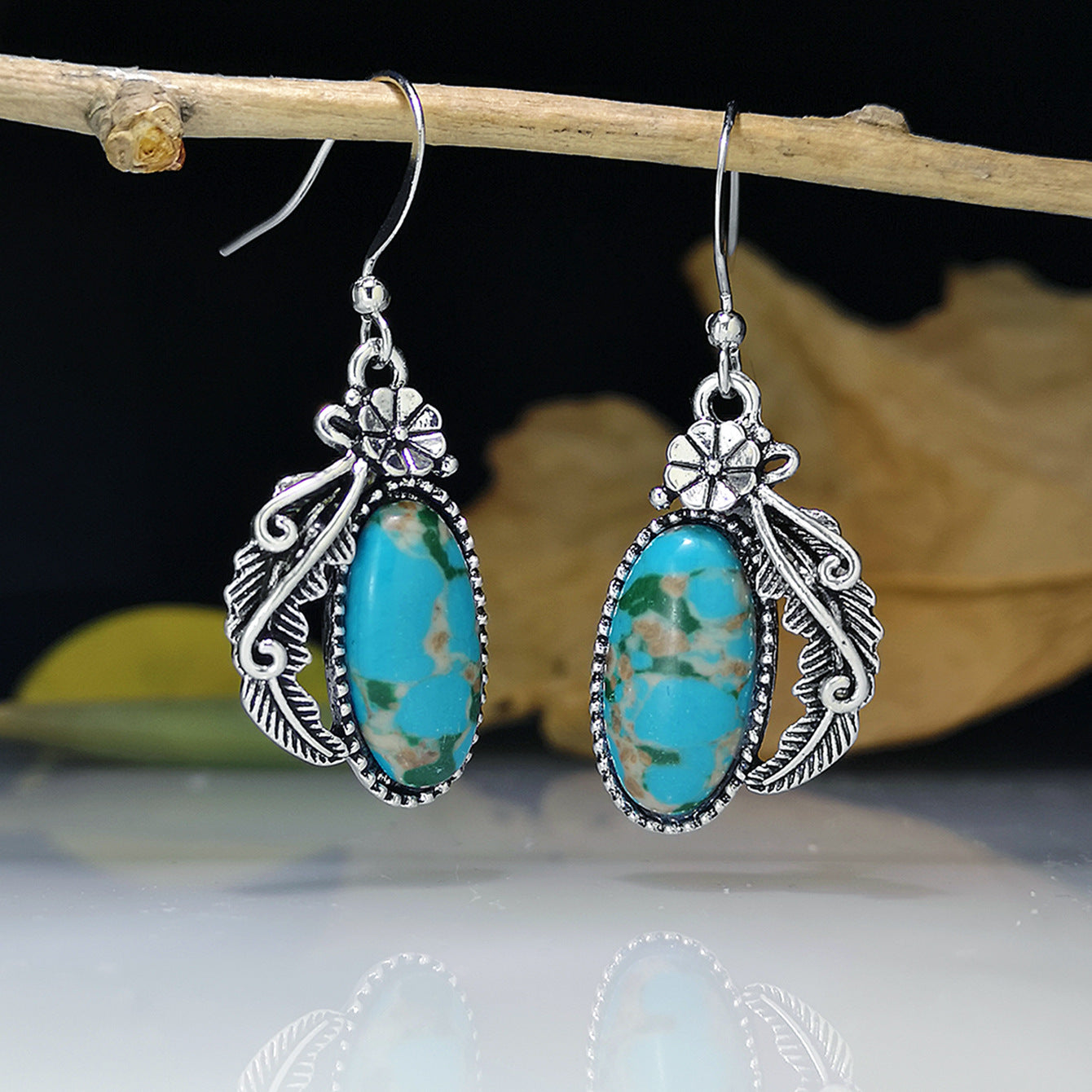 Bohemian Creative Flower Leaf Shaped And Turquoise Earrings